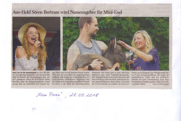 18 05 28 Freie Presse Aue- Held Sören Bertram wird Namensgeber für Mini- Esel